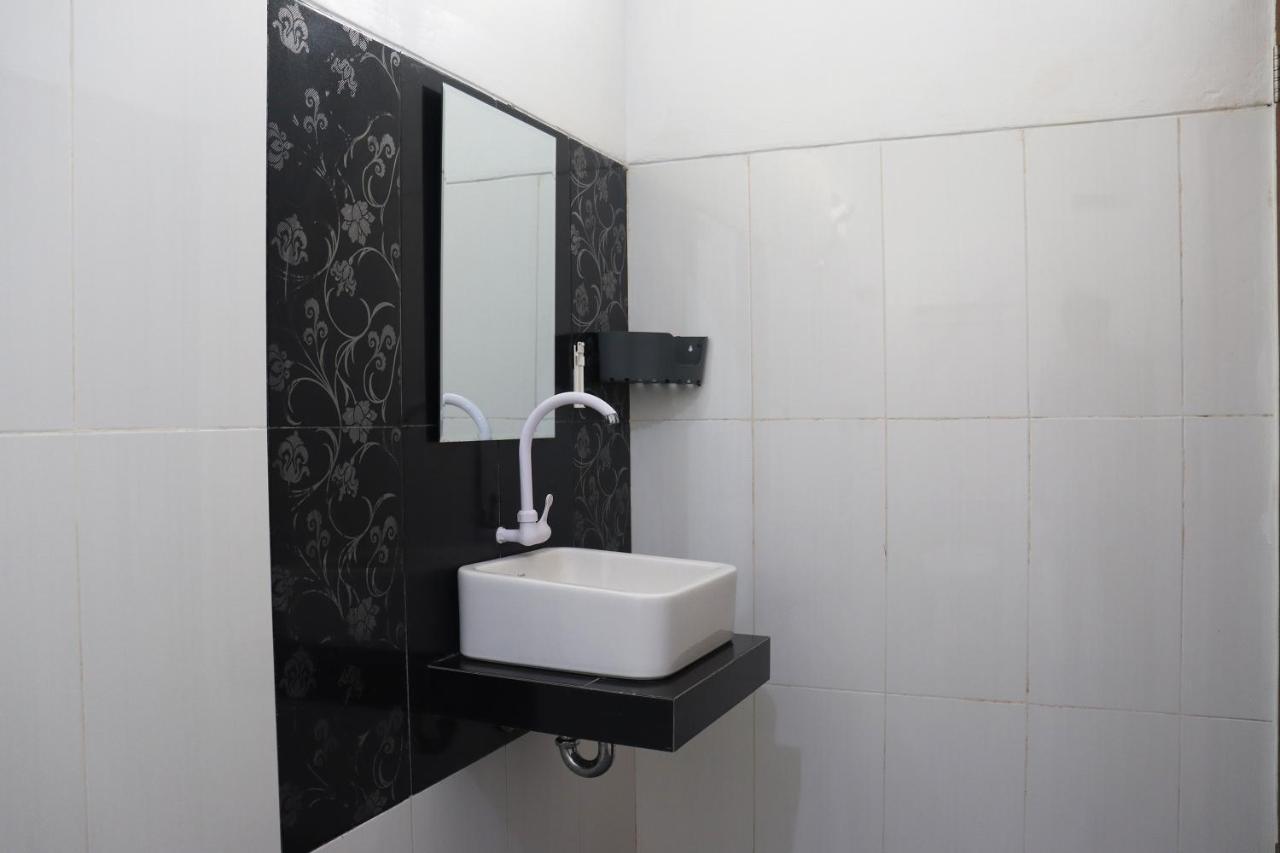 מלון Ped Sunny Point Penida מראה חיצוני תמונה